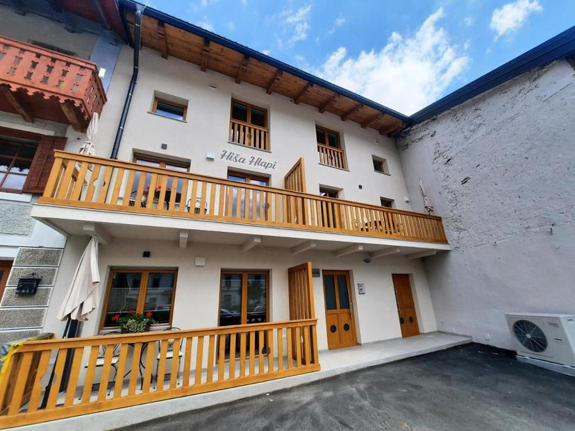 Apartments Hlapi mit SPA image 1