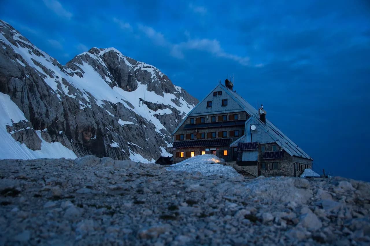 good night from 2500m