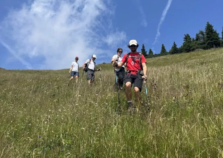 a short descend in karawanke ridge