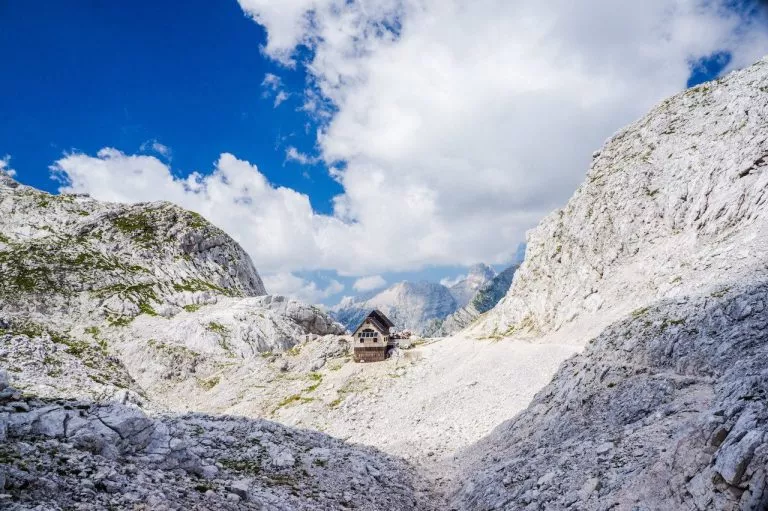 Mountain lodge on Dolič saddle