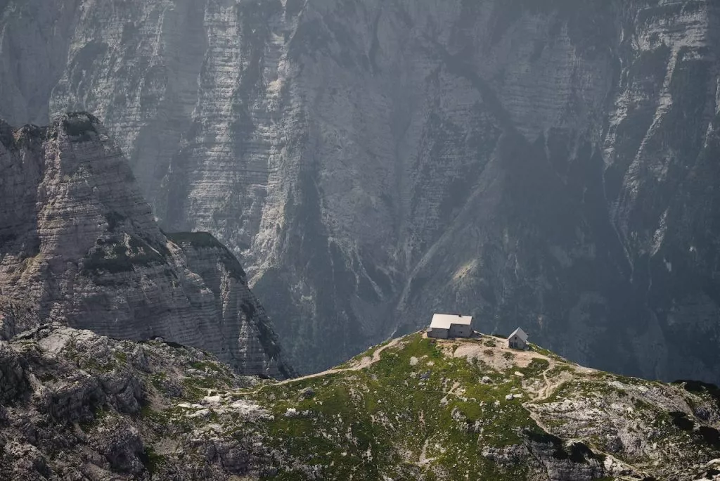 Pogačnik hut on Kriški Podi
