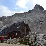 Tržaška koča na Doliču